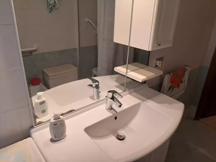 Immagine 21 di Appartamento in vendita  in Via Beato Luigi Guanella a Padova