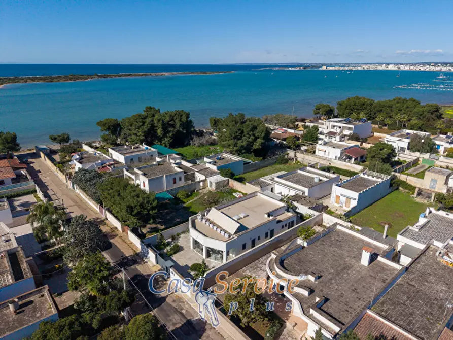 Immagine 14 di Villa in vendita  in Via Belgrado a Porto Cesareo
