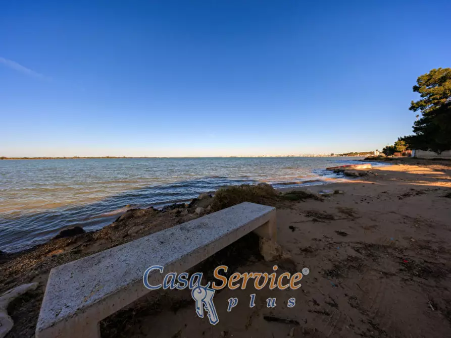 Immagine 24 di Villa in vendita  in Via Belgrado a Porto Cesareo