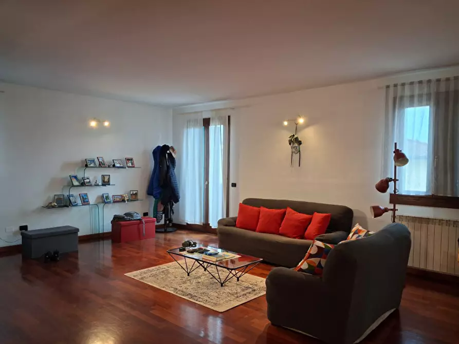 Immagine 5 di Appartamento in affitto  a Stra