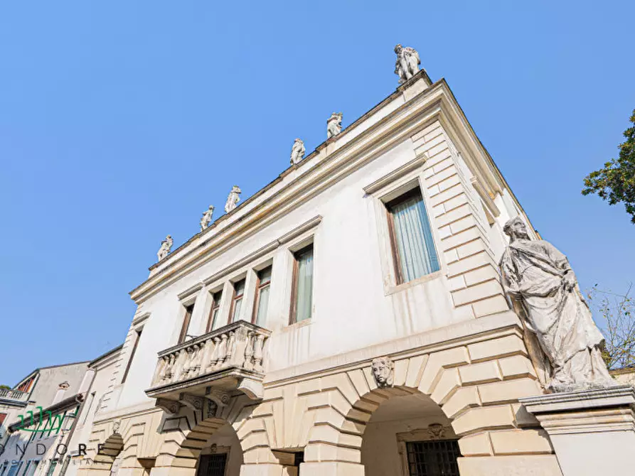 Immagine 7 di Palazzo in affitto  in via Belzoni a Padova
