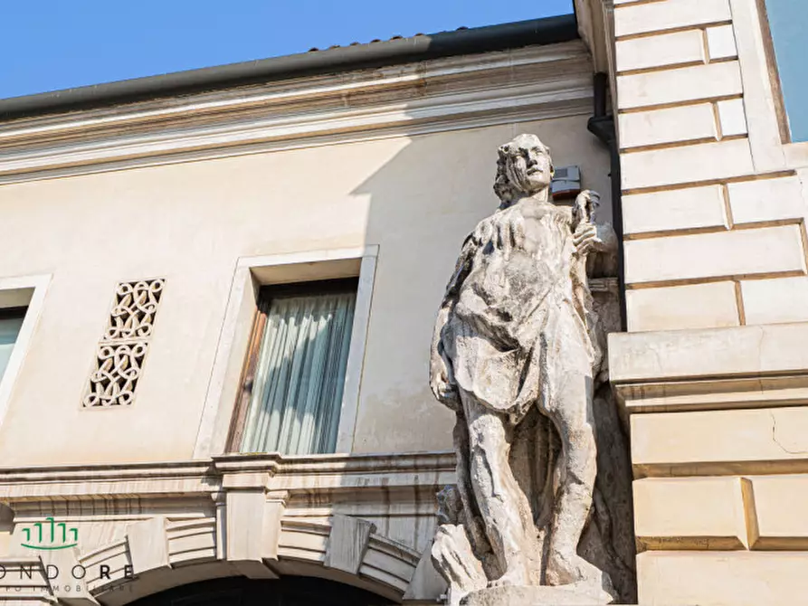 Immagine 9 di Palazzo in affitto  in via Belzoni a Padova