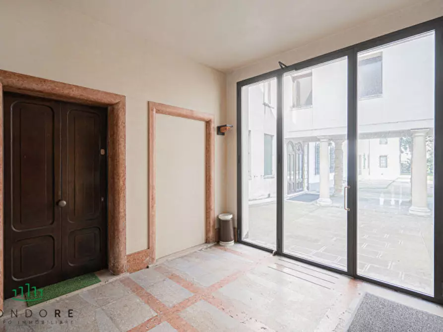 Immagine 10 di Palazzo in affitto  in via Belzoni a Padova