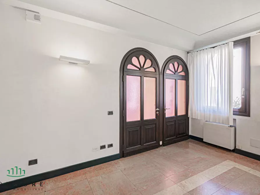 Immagine 34 di Palazzo in affitto  in via Belzoni a Padova