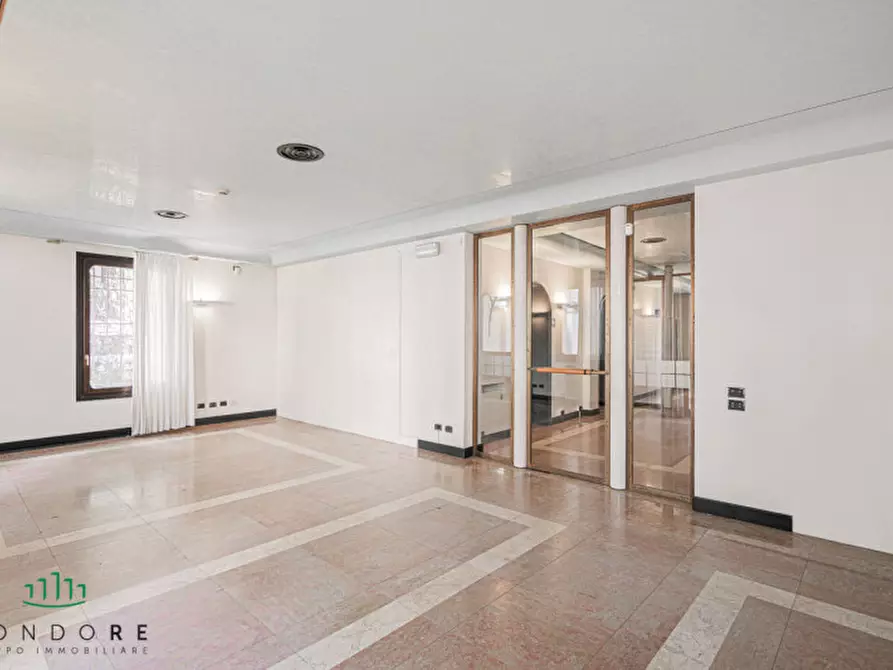 Immagine 35 di Palazzo in affitto  in via Belzoni a Padova