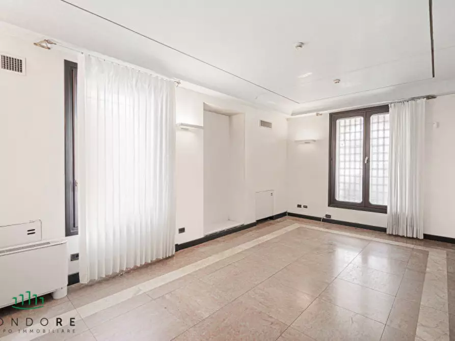 Immagine 40 di Palazzo in affitto  in via Belzoni a Padova