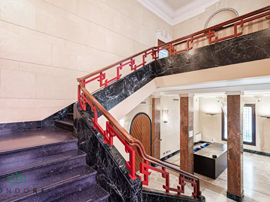 Immagine 54 di Palazzo in affitto  in via Belzoni a Padova