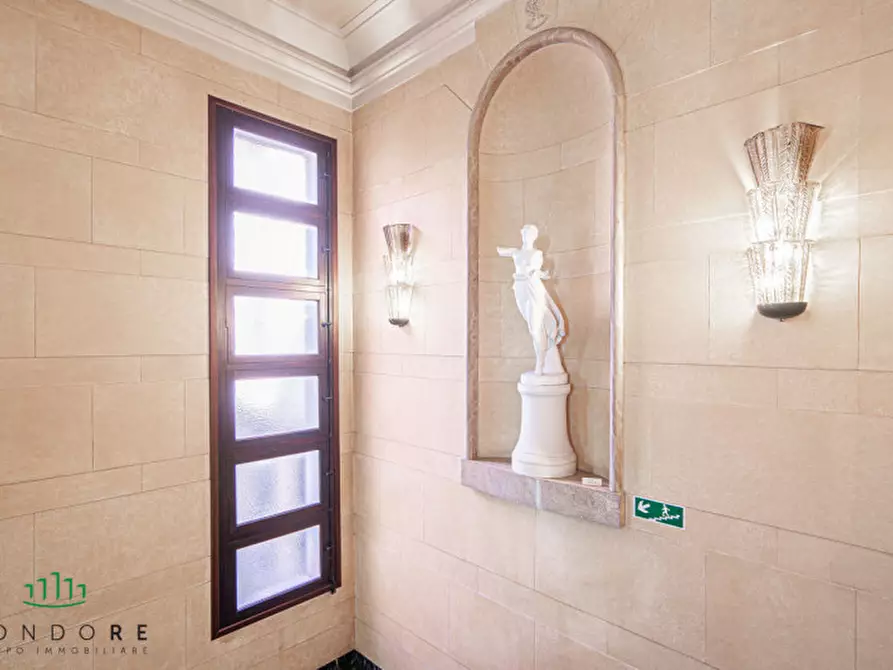 Immagine 56 di Palazzo in affitto  in via Belzoni a Padova