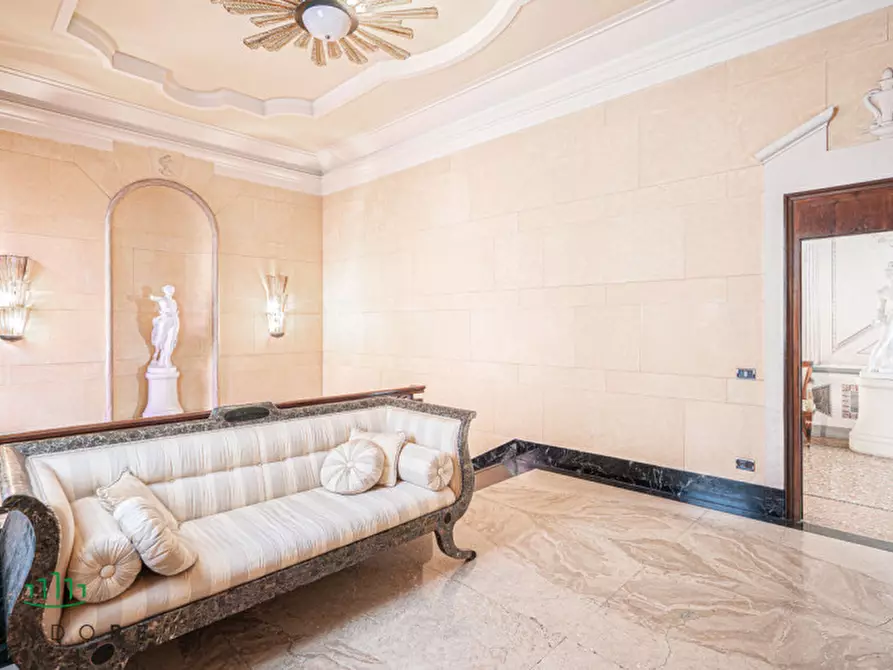 Immagine 59 di Palazzo in affitto  in via Belzoni a Padova