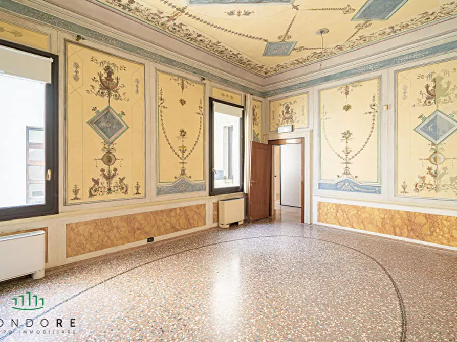 Immagine 68 di Palazzo in affitto  in via Belzoni a Padova