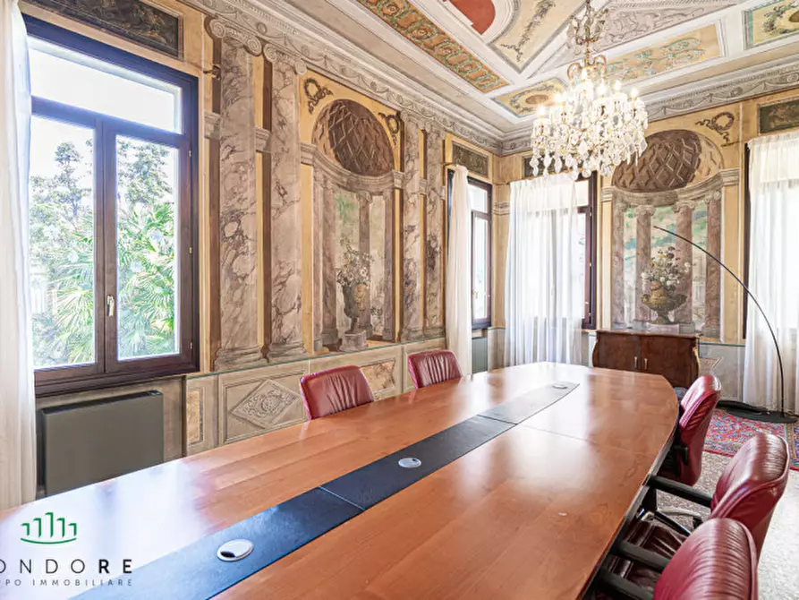 Immagine 88 di Palazzo in affitto  in via Belzoni a Padova