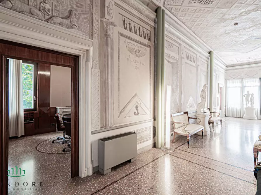 Immagine 103 di Palazzo in affitto  in via Belzoni a Padova