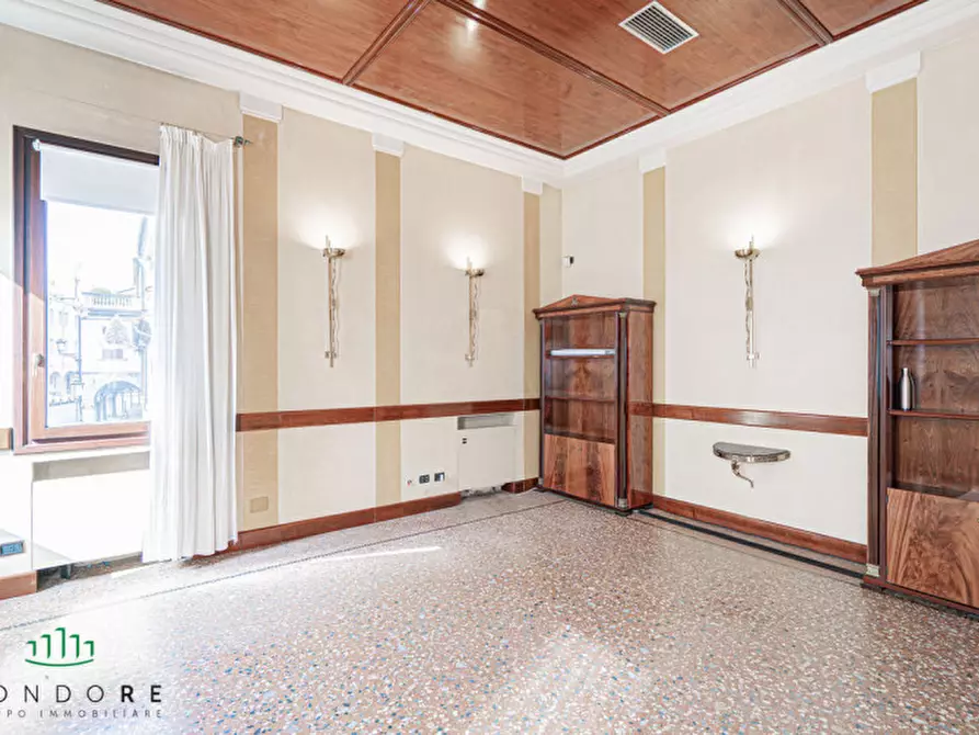 Immagine 114 di Palazzo in affitto  in via Belzoni a Padova