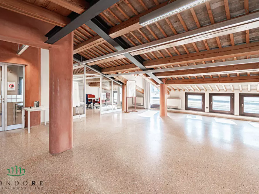 Immagine 141 di Palazzo in affitto  in via Belzoni a Padova