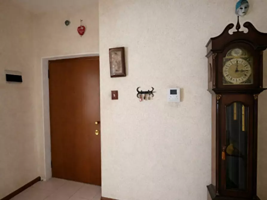 Immagine 6 di Appartamento in vendita  in Piazza General Antonio Cantore a Trento