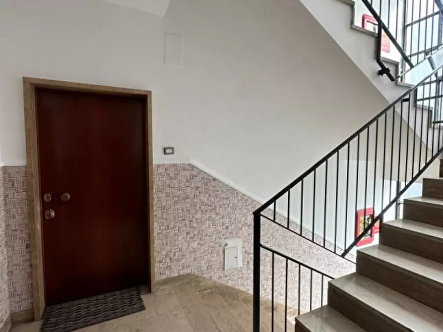 Immagine 8 di Appartamento in vendita  in Piazza General Antonio Cantore a Trento