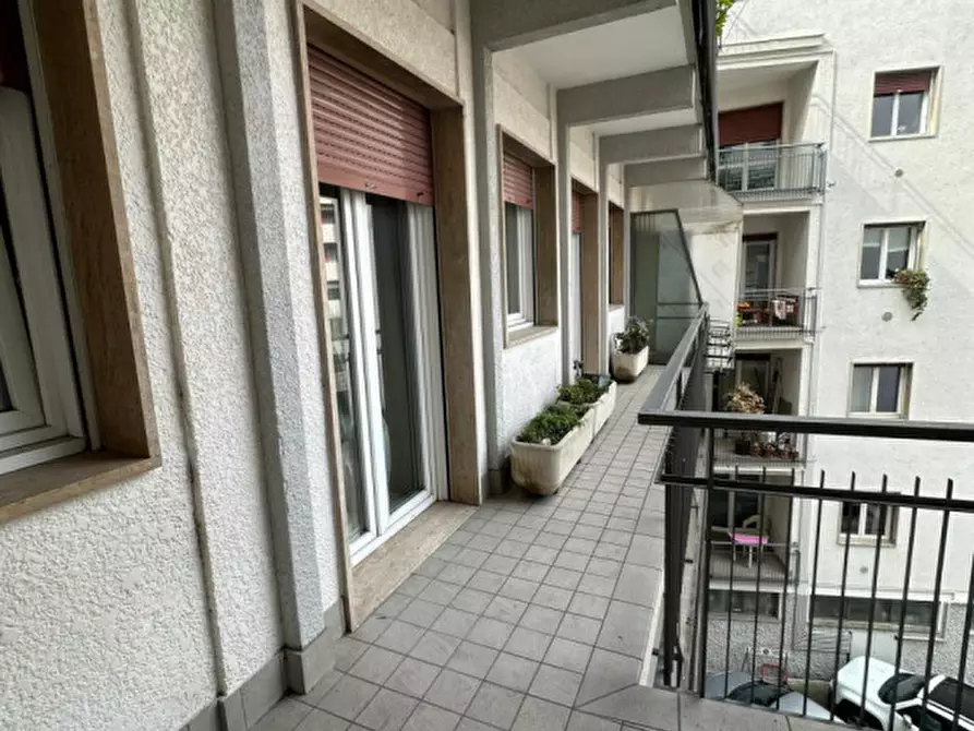 Immagine 10 di Appartamento in vendita  in Piazza General Antonio Cantore a Trento