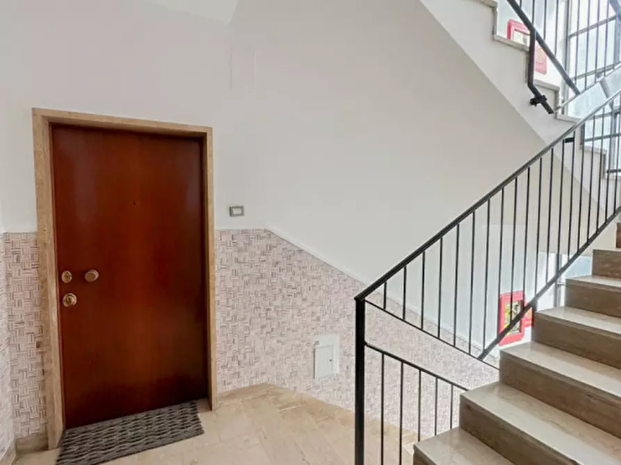 Immagine 12 di Appartamento in vendita  in Piazza General Antonio Cantore a Trento