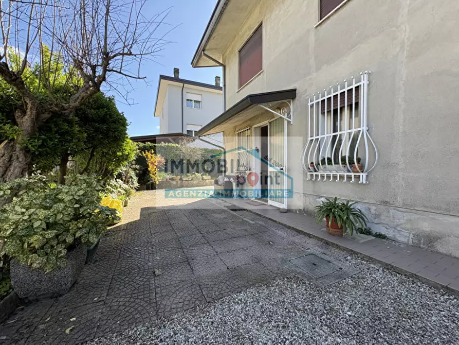 Immagine 14 di Casa bifamiliare in vendita  in Via Sant'Antonio a Veggiano