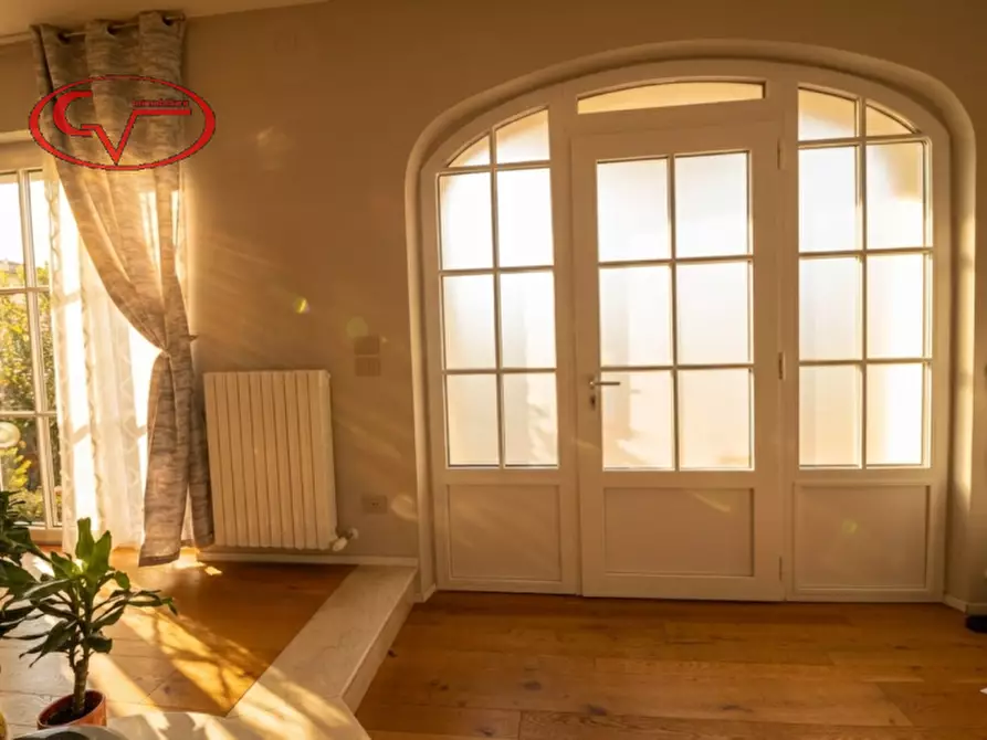 Immagine 10 di Villa in vendita  in Via Giuseppe Verdi a Montevarchi
