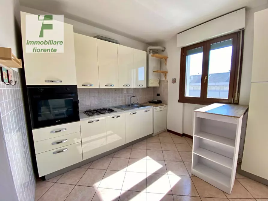 Immagine 3 di Appartamento in vendita  in VIA MONTA' a Padova