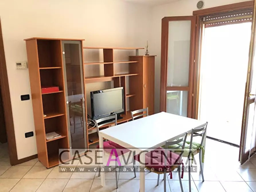 Immagine 3 di Appartamento in affitto  in Via Roma a Camisano Vicentino
