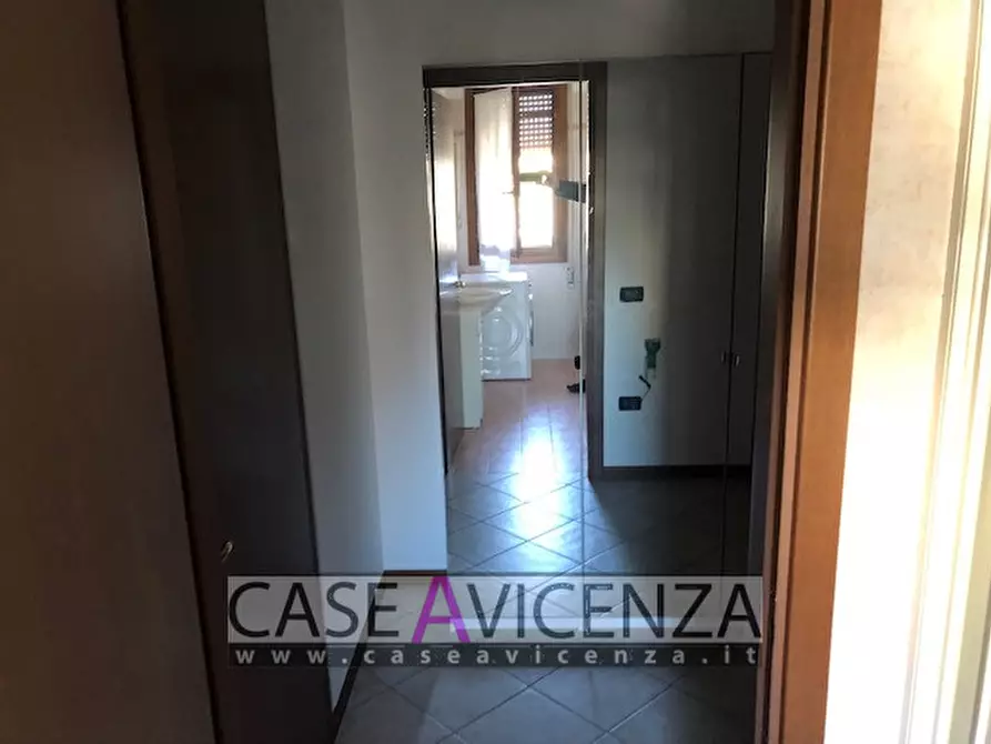Immagine 15 di Appartamento in affitto  in Via Roma a Camisano Vicentino
