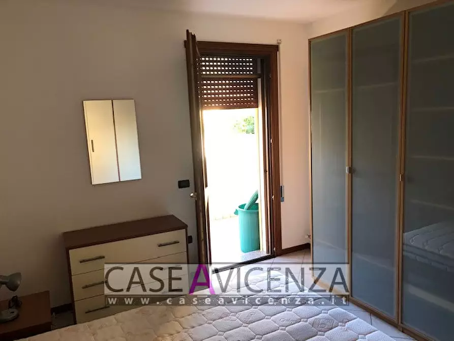 Immagine 16 di Appartamento in affitto  in Via Roma a Camisano Vicentino
