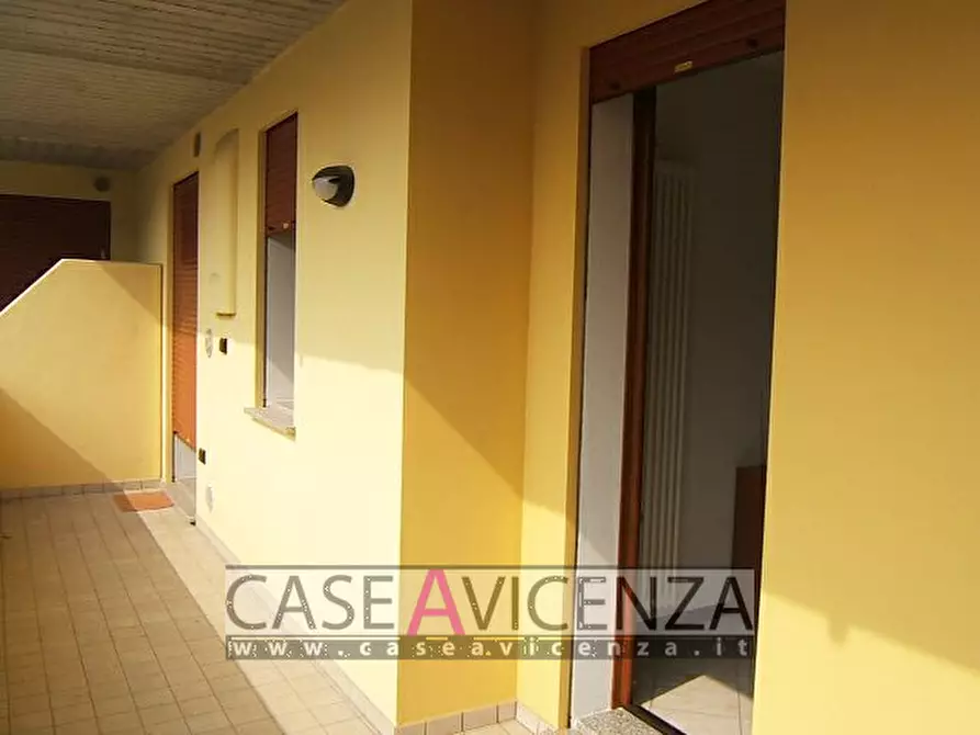 Immagine 33 di Appartamento in affitto  in Via Roma a Camisano Vicentino