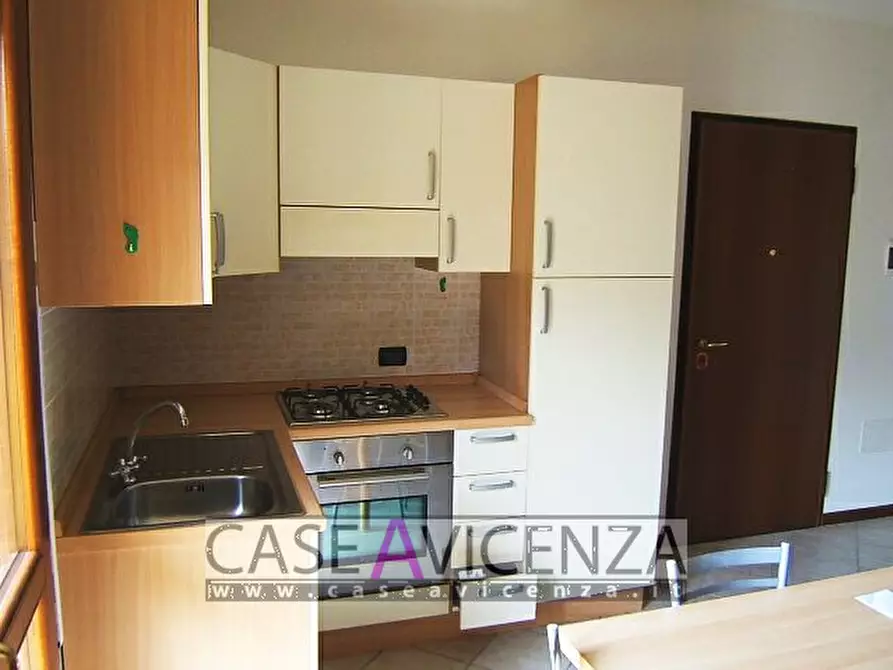 Immagine 36 di Appartamento in affitto  in Via Roma a Camisano Vicentino