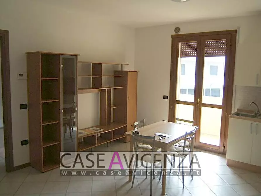 Immagine 37 di Appartamento in affitto  in Via Roma a Camisano Vicentino