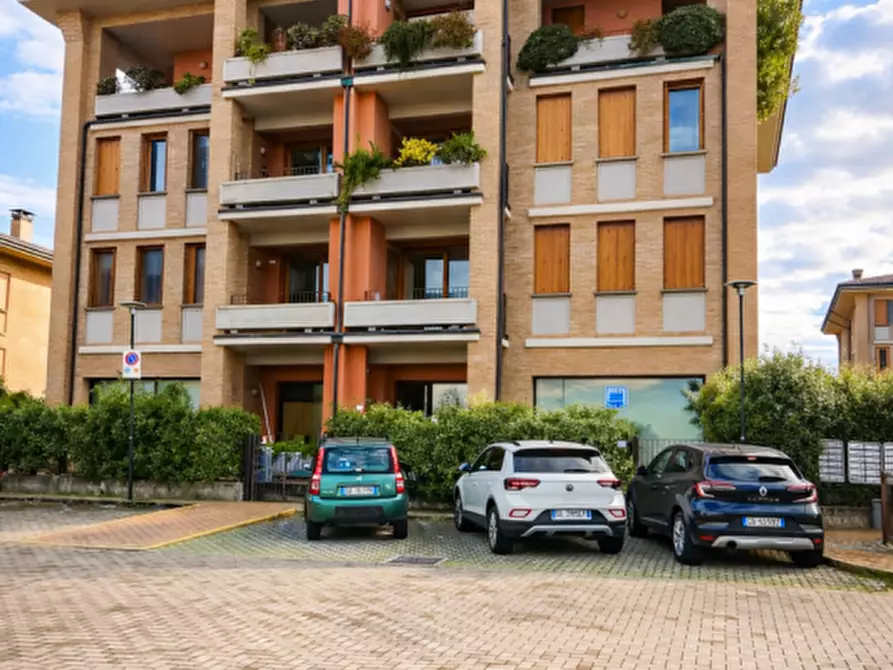 Immagine 1 di Appartamento in vendita  in VIA MARTIRI LIBERAZIONE 36 a Parma