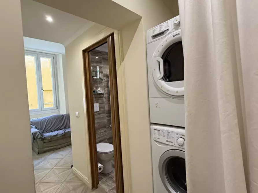 Immagine 15 di Camera in affitto  a Bologna