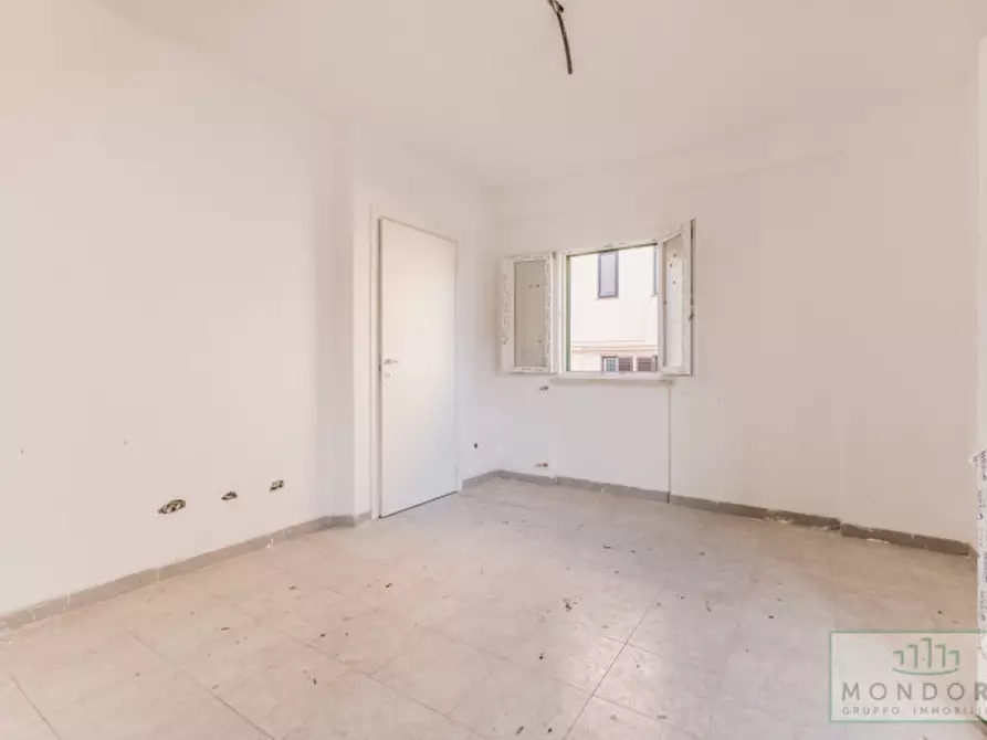 Immagine 7 di Appartamento in vendita  in Via Padre Merolla a Roma