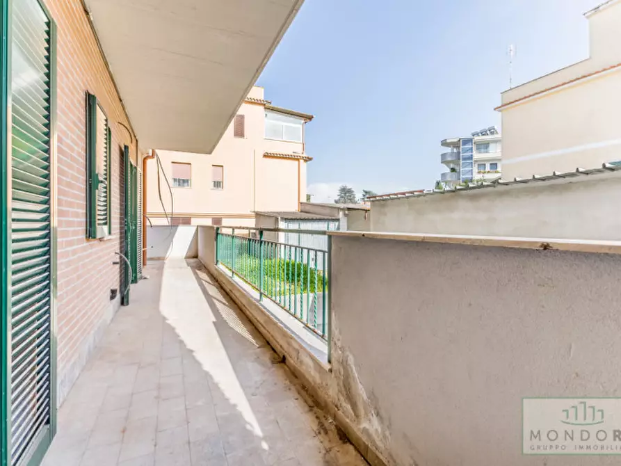 Immagine 14 di Appartamento in vendita  in Via Padre Merolla a Roma