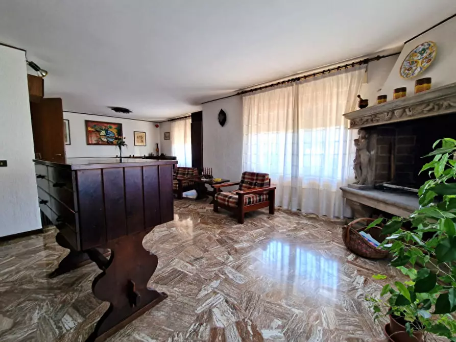Immagine 13 di Appartamento in vendita  in Via Verona a Torri Di Quartesolo