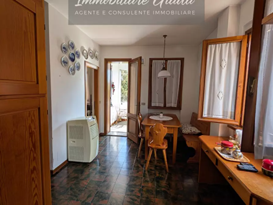 Immagine 17 di Casa indipendente in vendita  a Vittorio Veneto