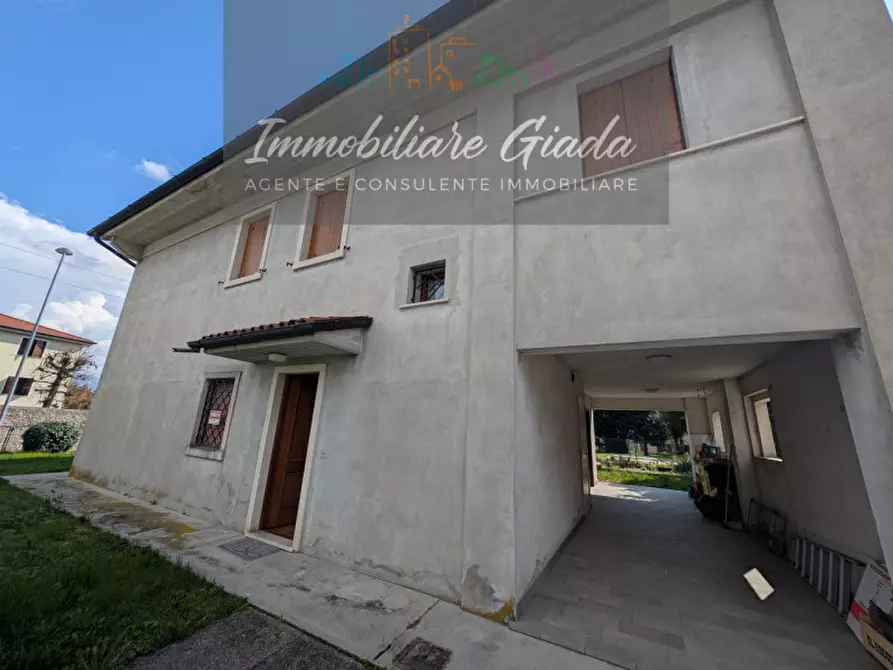Immagine 26 di Casa indipendente in vendita  a Vittorio Veneto