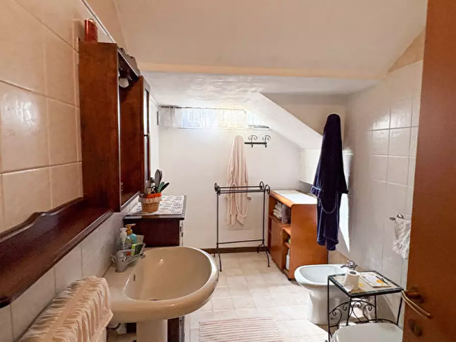 Immagine 26 di Appartamento in vendita  in Macherio Via Trento e Trieste 41 a Macherio