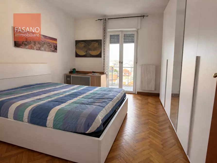 Immagine 8 di Appartamento in vendita  in Via Mombasiglio a Torino