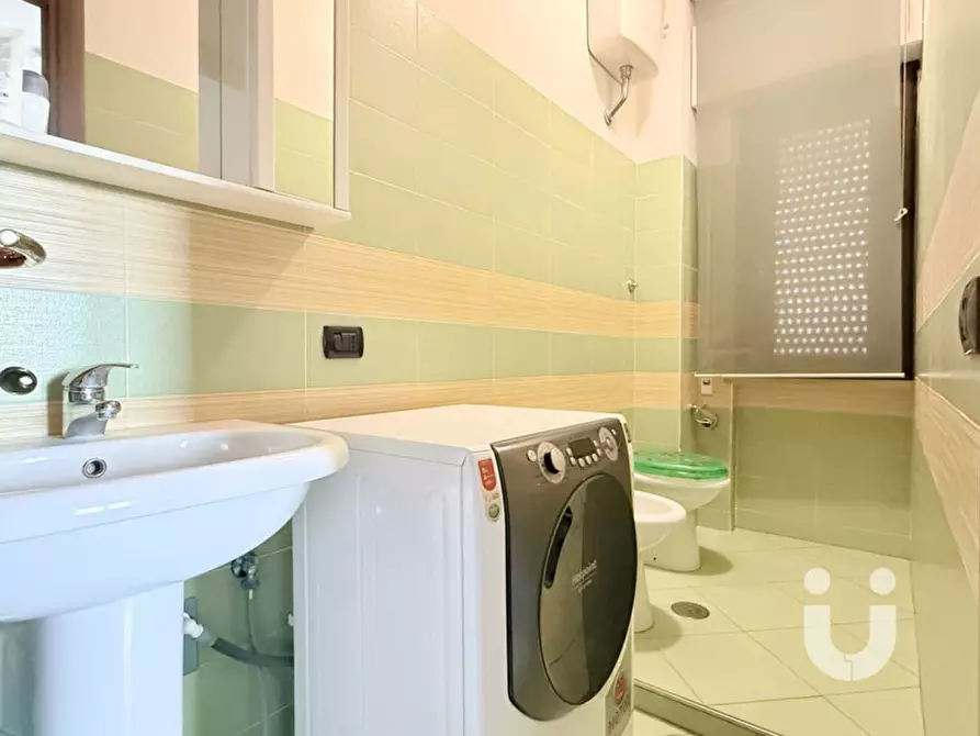 Immagine 16 di Appartamento in vendita  in Via dei Gelsomini a Santa Marinella