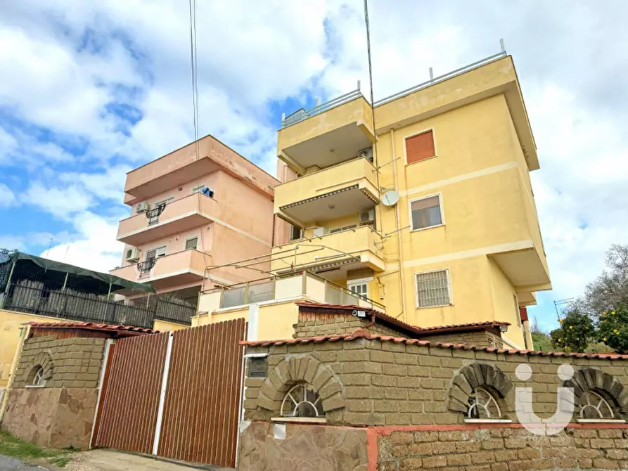 Immagine 18 di Appartamento in vendita  in Via dei Gelsomini a Santa Marinella