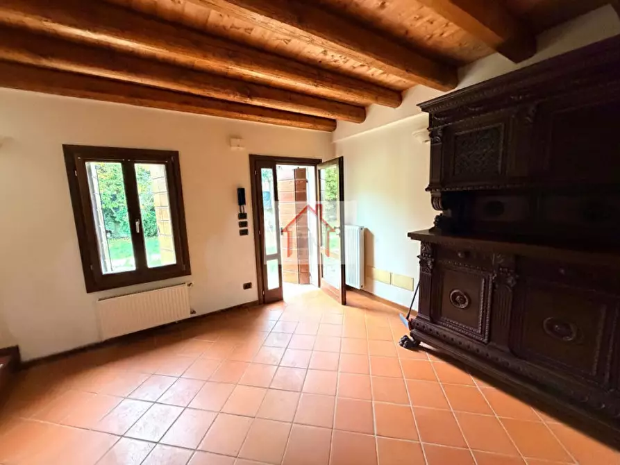 Immagine 1 di Villetta a schiera in vendita  in Via della Vittoria a Giavera Del Montello