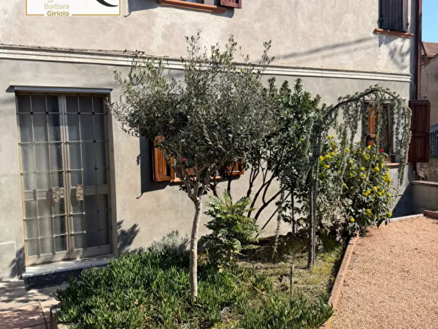 Immagine 3 di Villetta a schiera in vendita  a Giacciano Con Baruchella