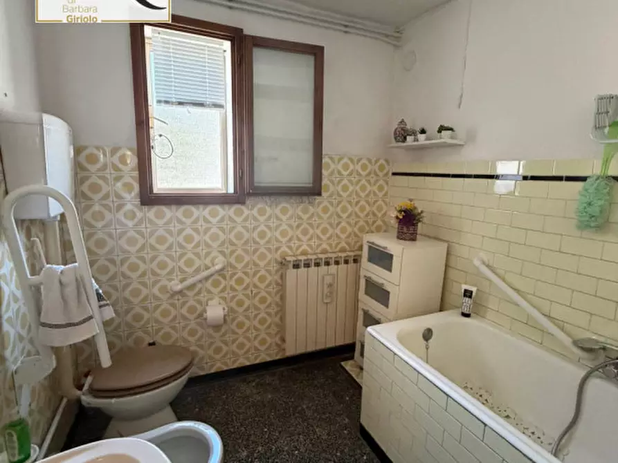 Immagine 28 di Villetta a schiera in vendita  a Giacciano Con Baruchella