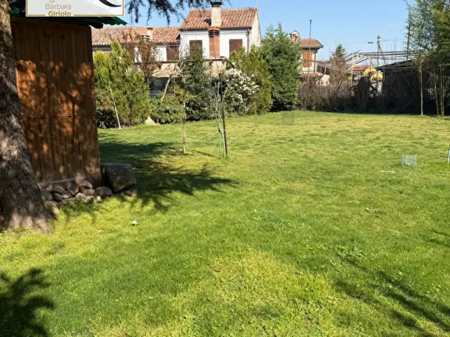 Immagine 32 di Villetta a schiera in vendita  a Giacciano Con Baruchella