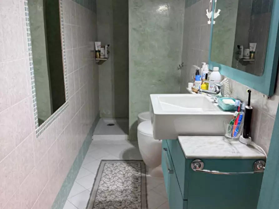 Immagine 13 di Appartamento in vendita  in via Legione Antonini 150 a Vicenza