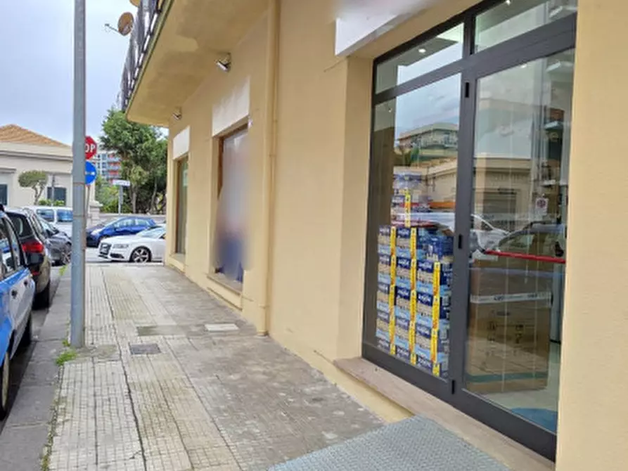 Immagine 6 di Negozio in vendita  in VIA TENENTE ROSARIO SIRO BRIGIANO, 70 a Milazzo
