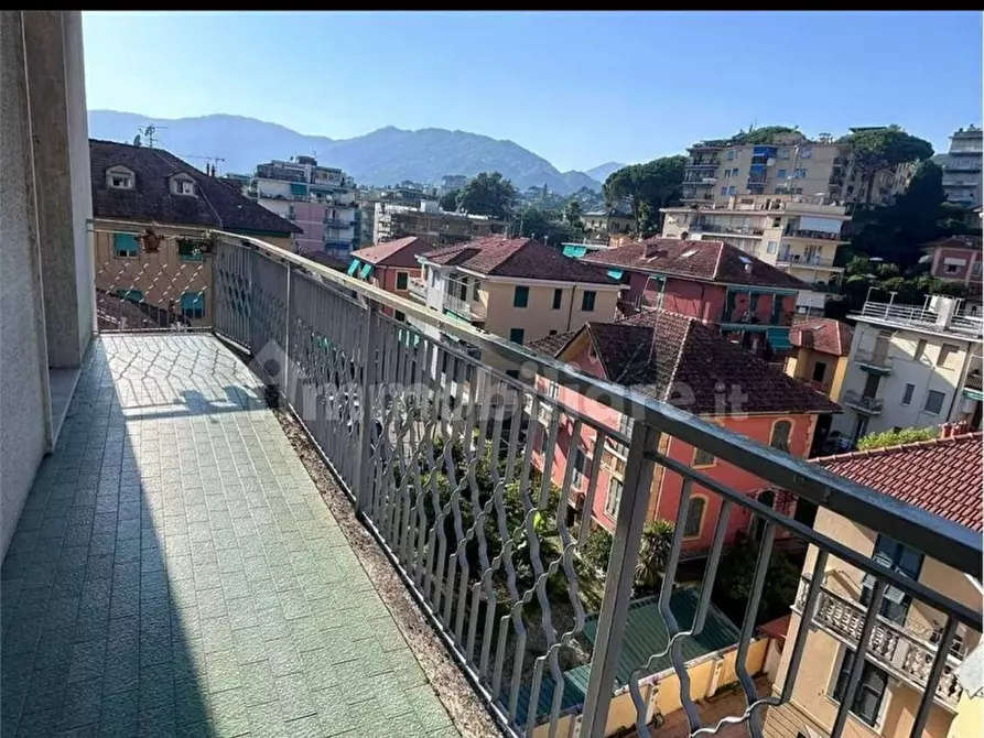 Immagine 4 di Appartamento in vendita  in Via Castruccio, 10 a Rapallo
