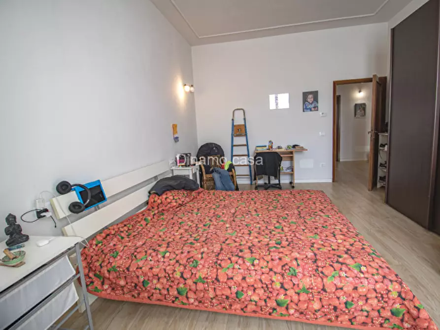 Immagine 9 di Casa indipendente in vendita  a Prato